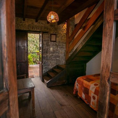 Hotel La Casa De Piedra Куэцалан-дель-Прогресо Экстерьер фото